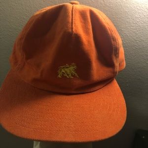 stüssy hat